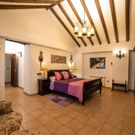 Cortijo El Segador Y El Capricho Villa Almedinilla ภายนอก รูปภาพ