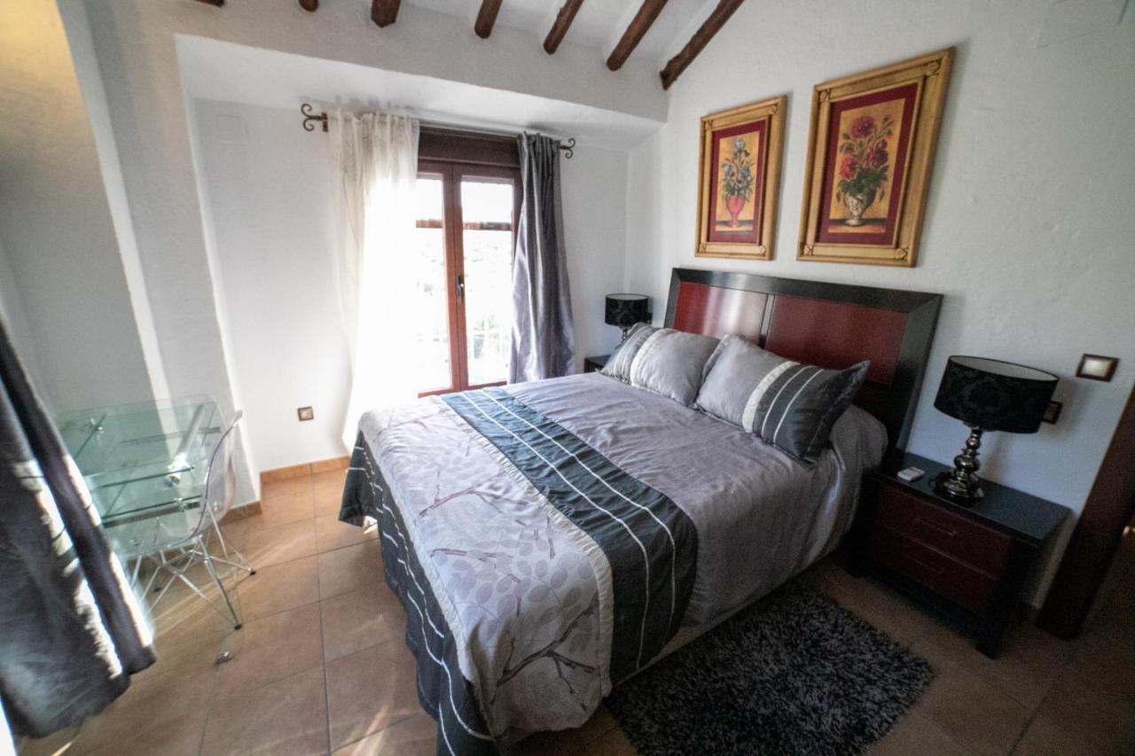Cortijo El Segador Y El Capricho Villa Almedinilla ภายนอก รูปภาพ