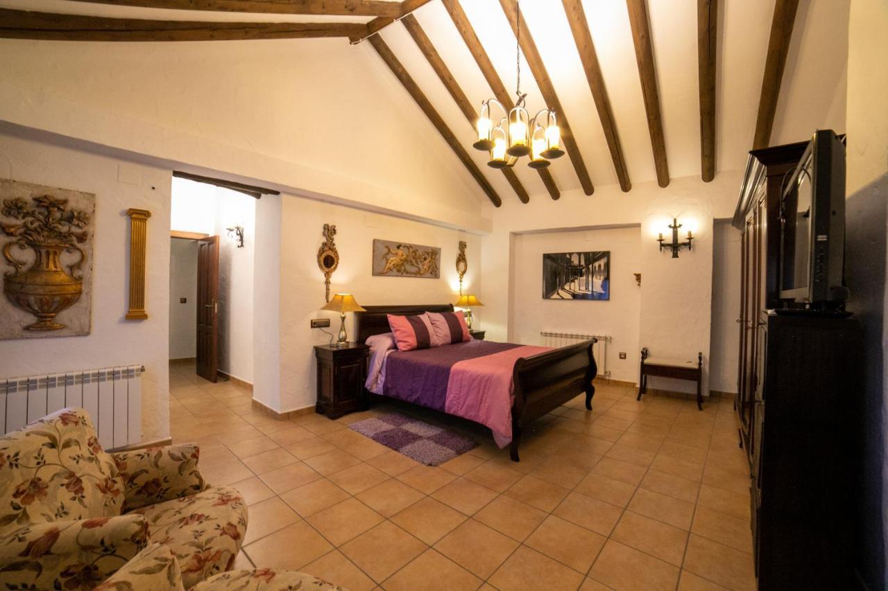 Cortijo El Segador Y El Capricho Villa Almedinilla ภายนอก รูปภาพ