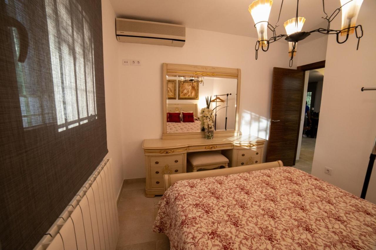 Cortijo El Segador Y El Capricho Villa Almedinilla ภายนอก รูปภาพ